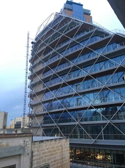Modern Apt In The Heart Of Maltese Nightlife St. Julian's Exterior foto
